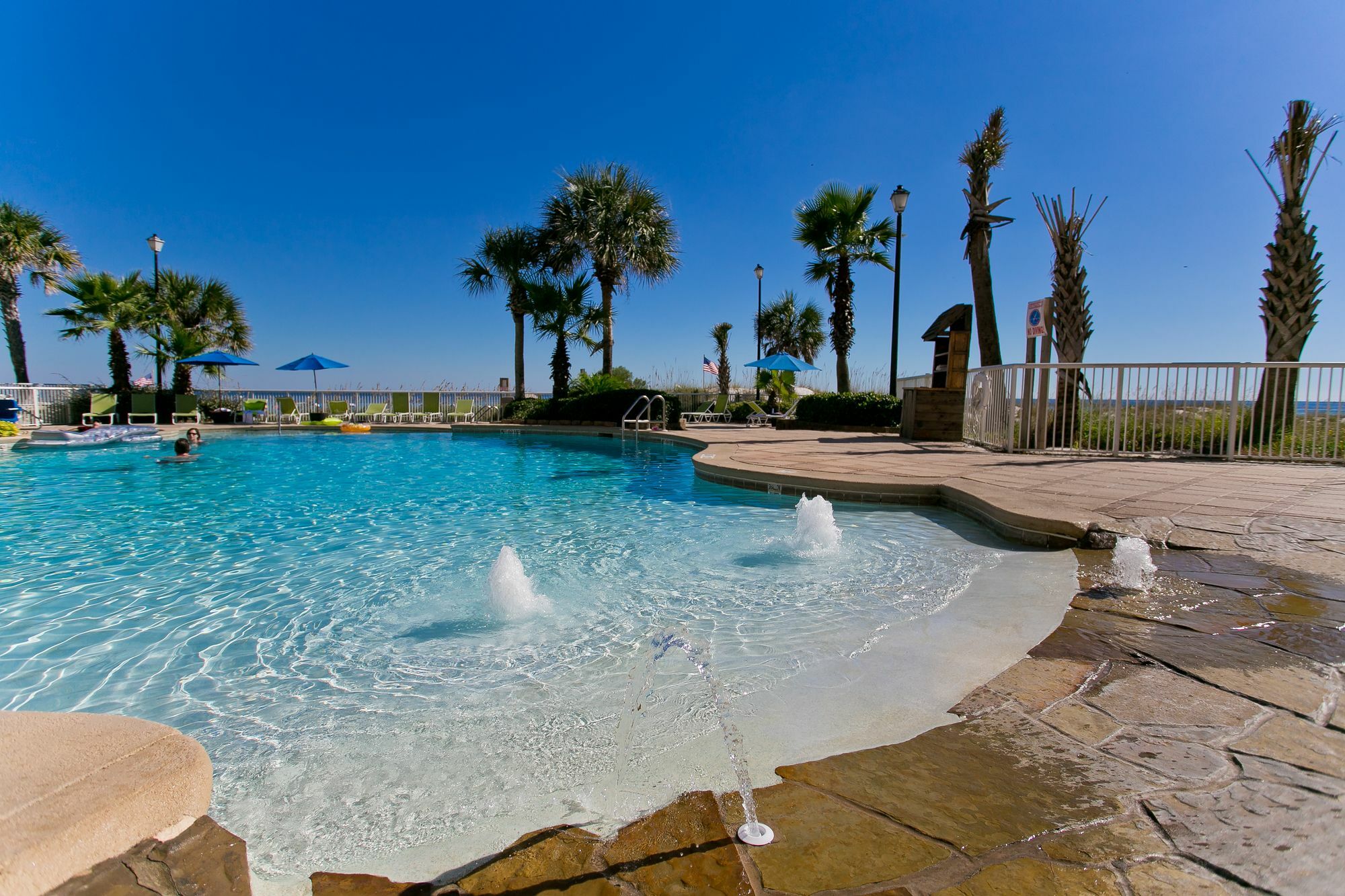 Holiday Inn Express Orange Beach - On The Beach By Ihg Exteriér fotografie